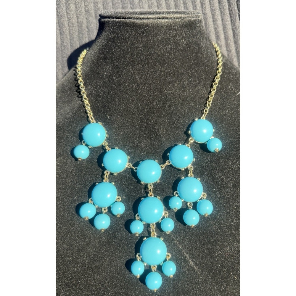 💎✨ Vintage Turquoise Bib Necklace – Bold Gold Tone Boho Statement Piece ✨💎